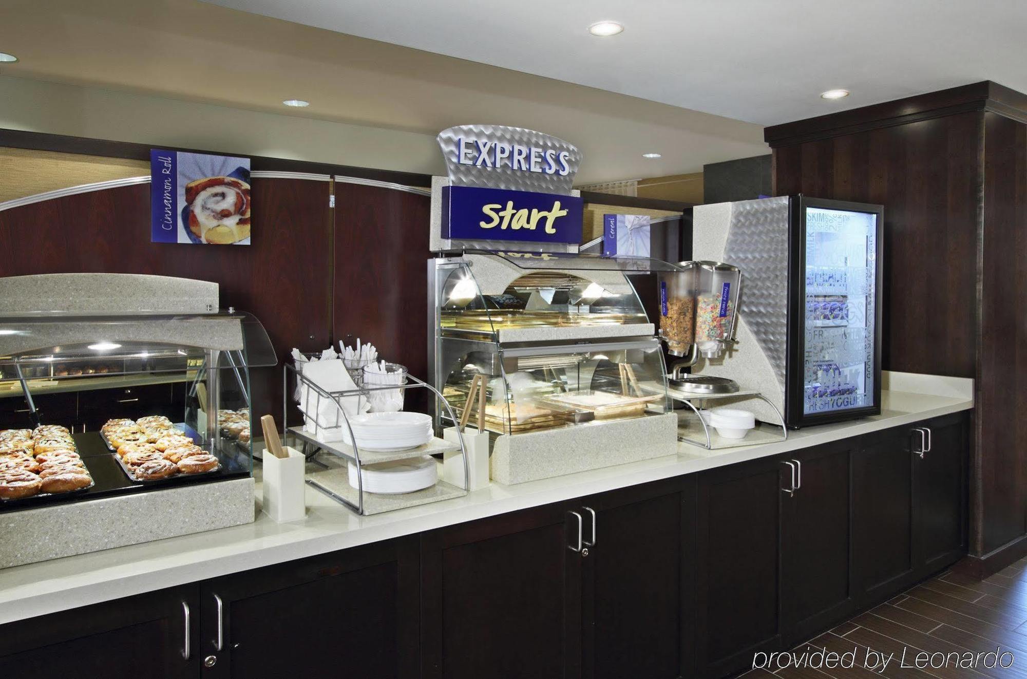 Holiday Inn Express - Colorado Springs - First & Main By Ihg Екстер'єр фото