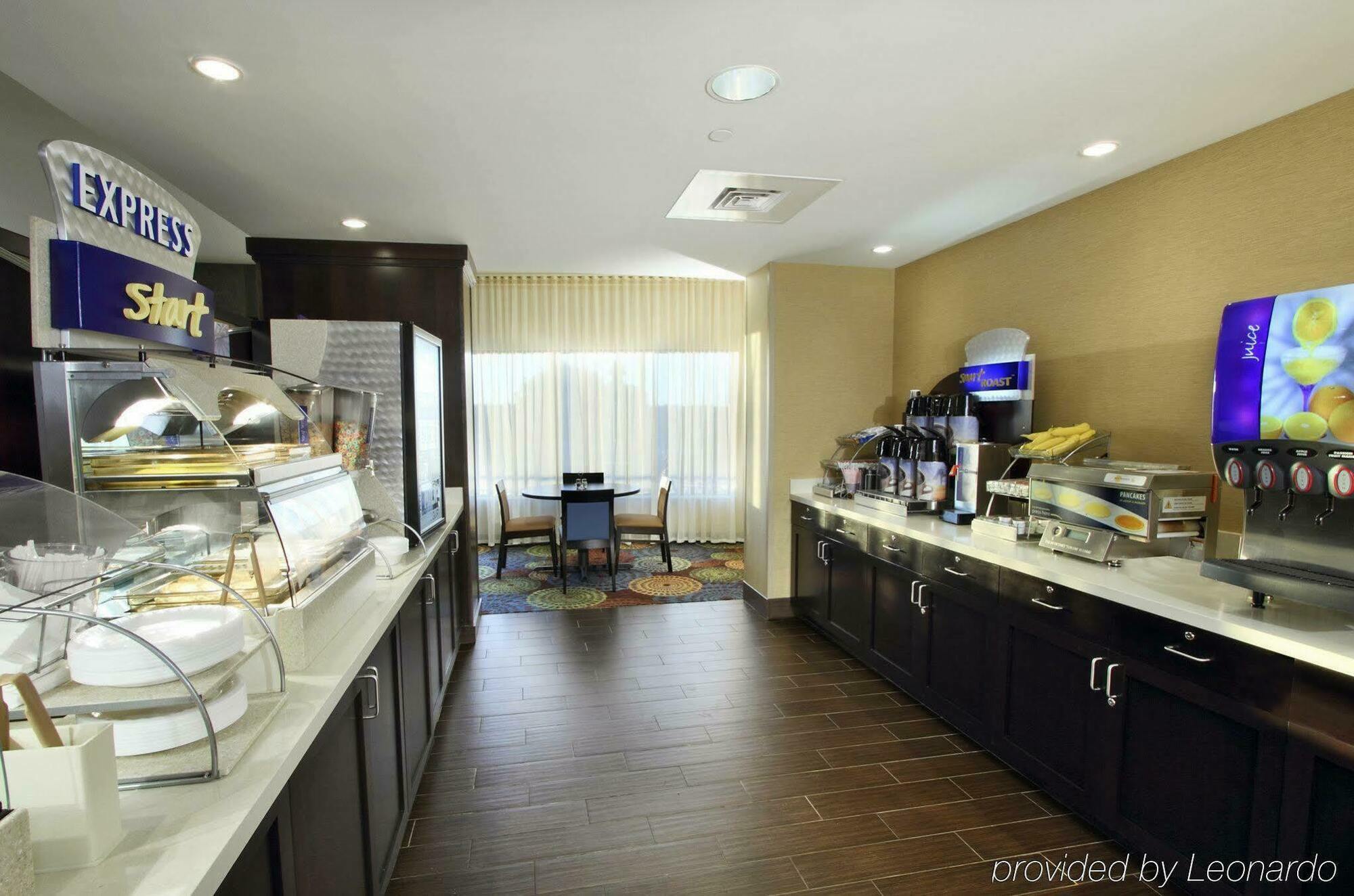 Holiday Inn Express - Colorado Springs - First & Main By Ihg Екстер'єр фото